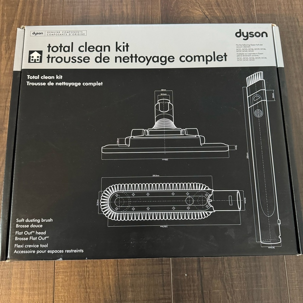 Dyson Total Clean Kit